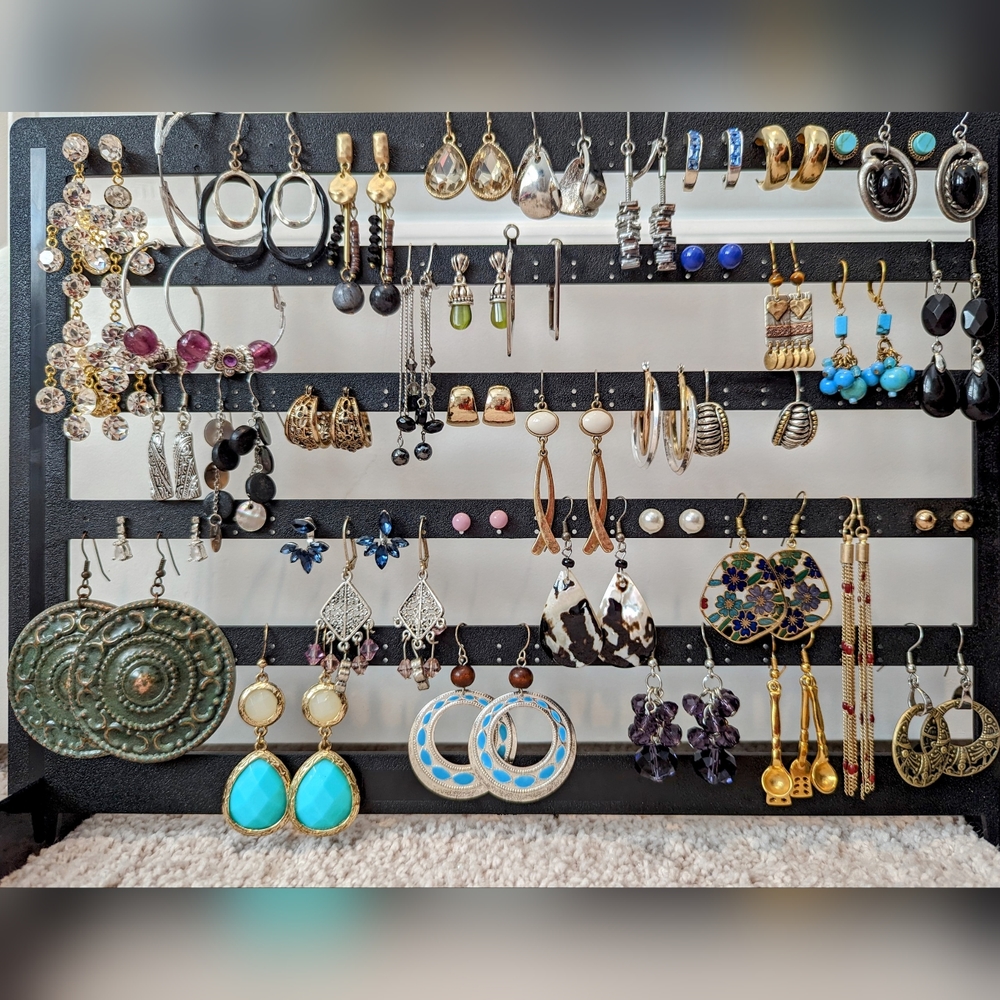Earrings pierced lot 41 pairs #v63